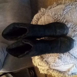 Bearpaw Elle tall boots